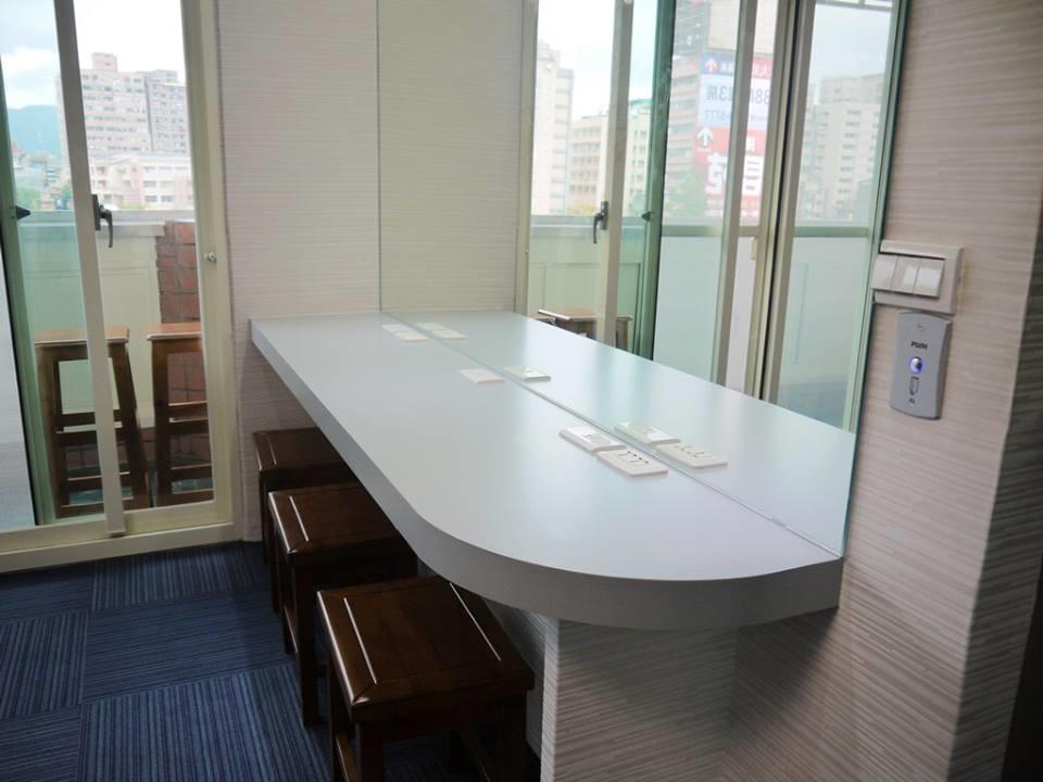 D.Giraffe Your Space Đài Bắc Ngoại thất bức ảnh